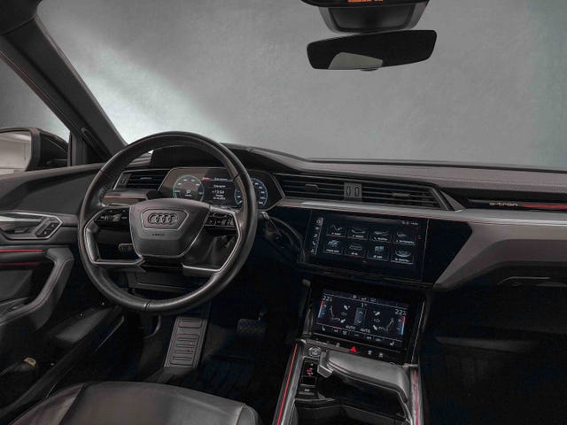 2020 AUDI E-TRON - 9