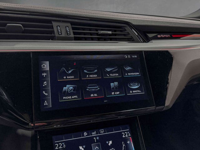 2020 AUDI E-TRON - 14