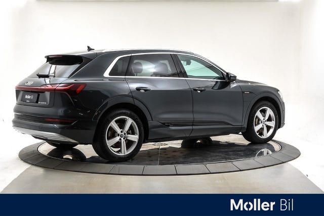 WAUZZZGE9LB021891 2020 AUDI E-TRON-1
