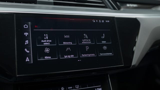 2021 AUDI E-TRON - 27