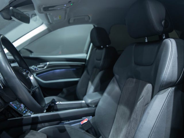 2020 AUDI E-TRON - 7