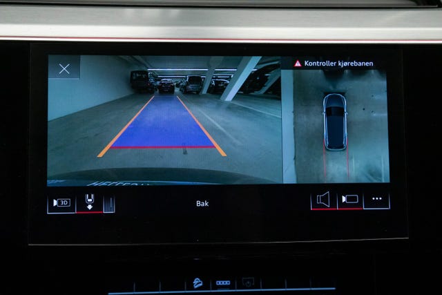2021 AUDI E-TRON - 27