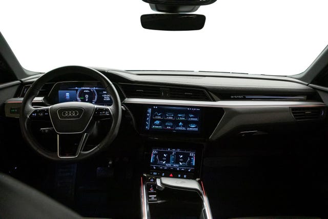2021 AUDI E-TRON - 22