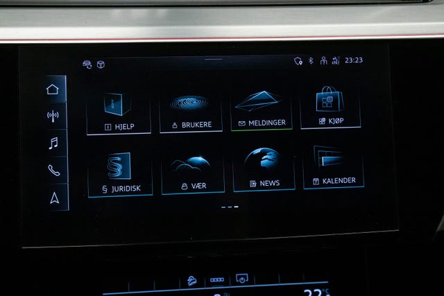 2021 AUDI E-TRON - 31