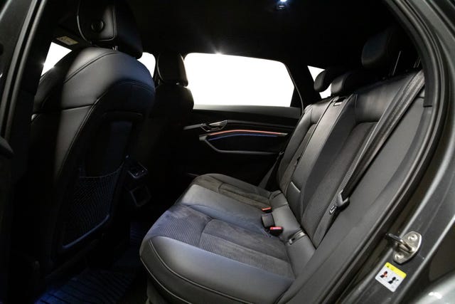 2021 AUDI E-TRON - 19