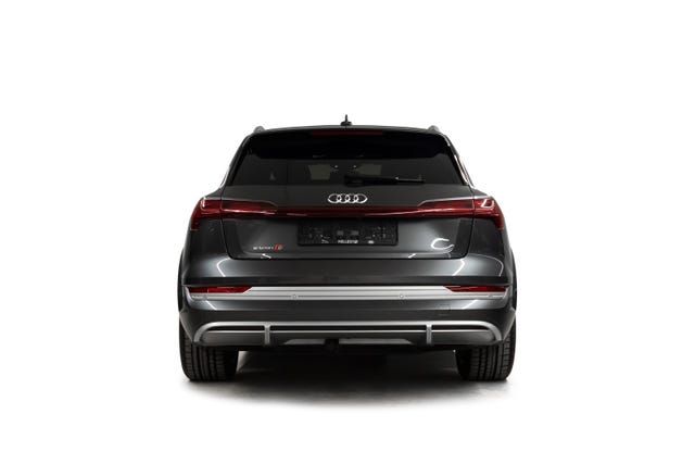 WAUZZZGEXMB034408 2021 AUDI E-TRON-4