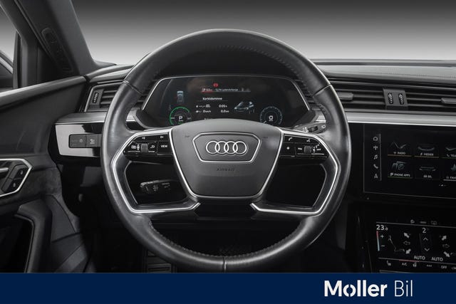 2021 AUDI E-TRON - 21