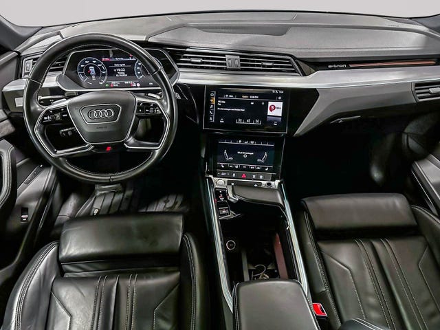 2020 AUDI E-TRON - 13