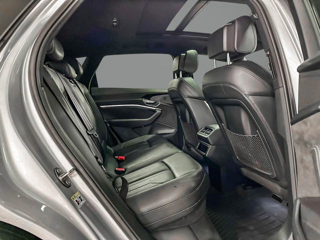 2020 AUDI E-TRON - 19