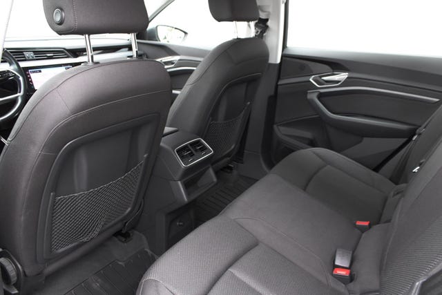 2020 AUDI E-TRON - 13