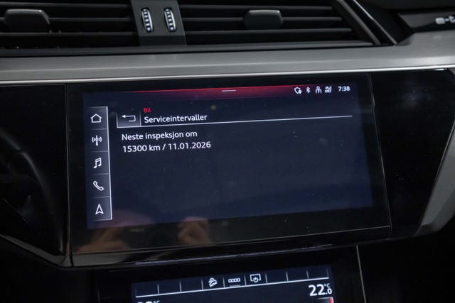 2021 AUDI E-TRON - 21
