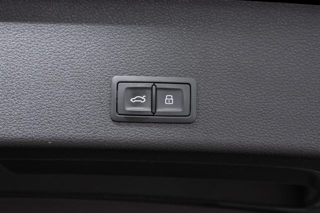 2021 AUDI E-TRON - 39