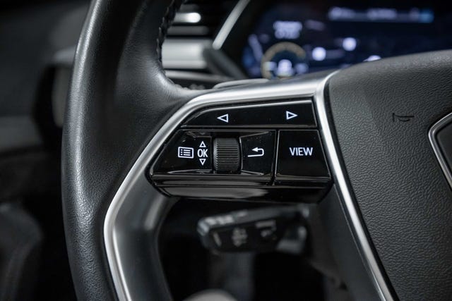 2021 AUDI E-TRON - 11