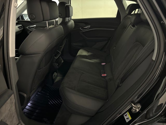 2020 AUDI E-TRON - 16