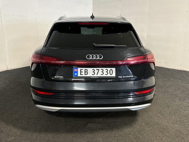 2020 AUDI E-TRON - 11
