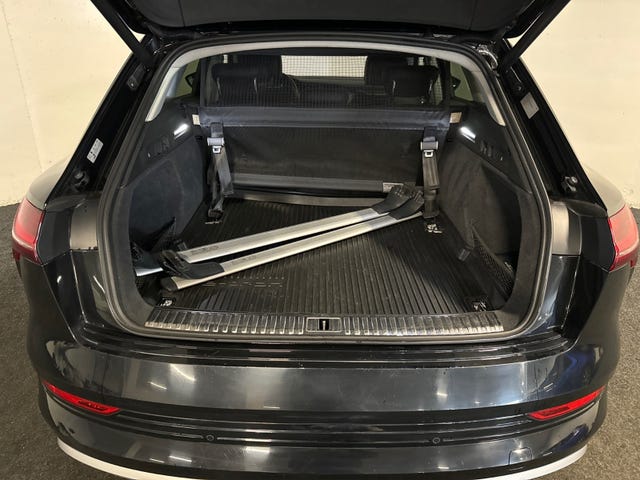 2020 AUDI E-TRON - 14