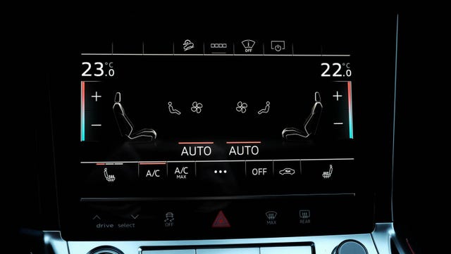 2021 AUDI E-TRON - 25