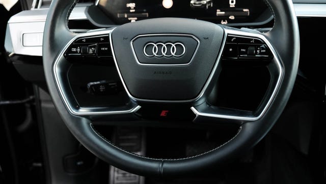 2021 AUDI E-TRON - 20