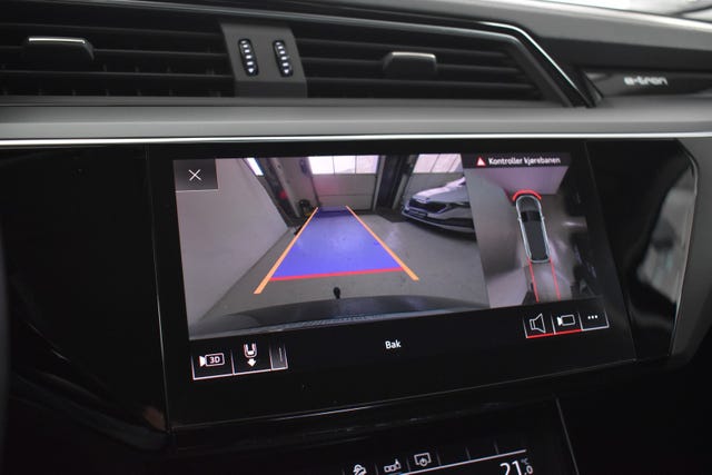 2020 AUDI E-TRON - 46