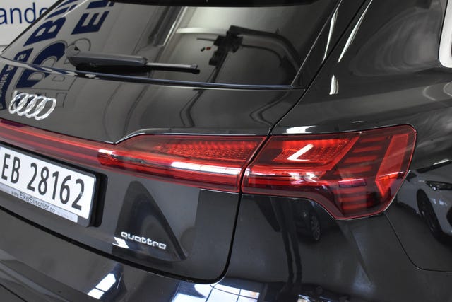 2020 AUDI E-TRON - 17