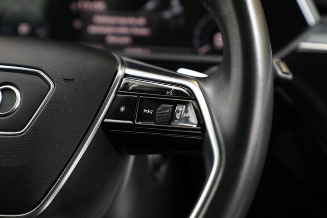 2020 AUDI E-TRON - 18