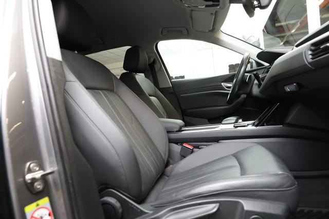 2020 AUDI E-TRON - 21