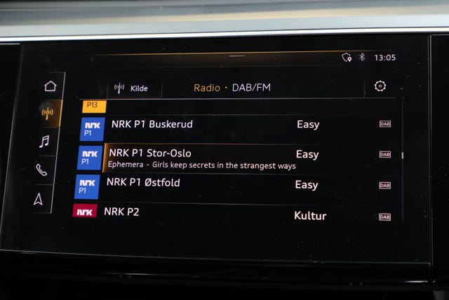 2020 AUDI E-TRON - 28