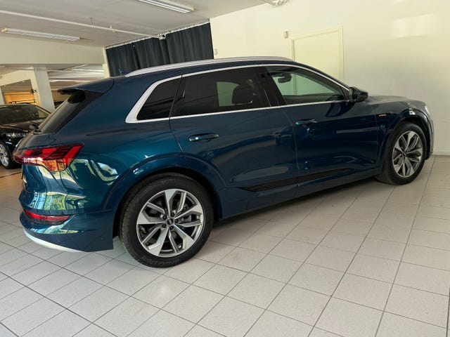 WAUZZZGE0LB020838 2020 AUDI E-TRON-5