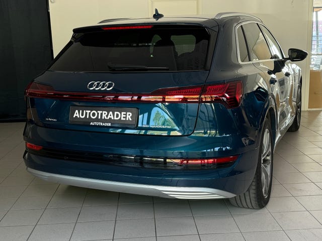2020 AUDI E-TRON - 9