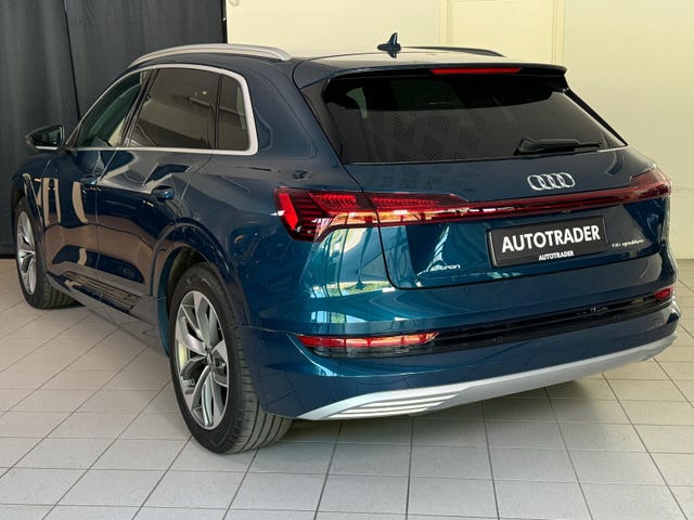 2020 AUDI E-TRON - 11