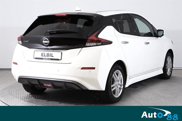 2022 NISSAN LEAF - 7