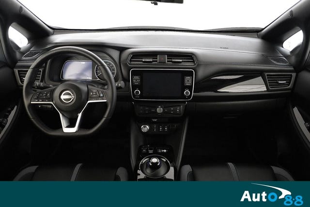 2022 NISSAN LEAF - 17