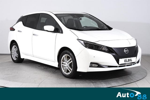 2022 NISSAN LEAF - 9