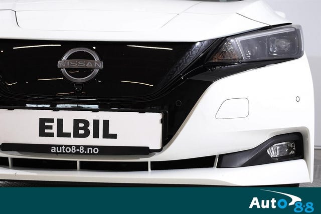 2022 NISSAN LEAF - 11