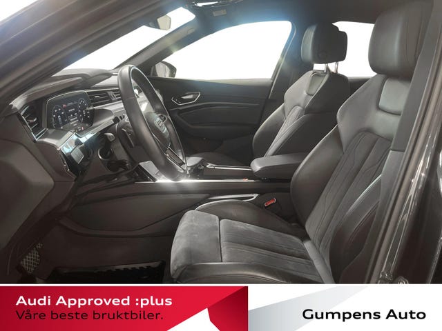WAUZZZGEXMB044341 2021 AUDI E-TRON-4