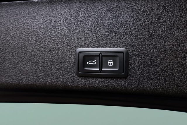 2020 AUDI E-TRON - 34