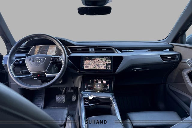 2020 AUDI E-TRON - 35