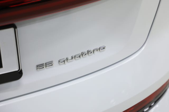 2021 AUDI E-TRON - 10
