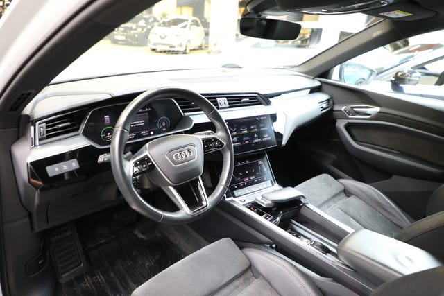 2021 AUDI E-TRON - 24