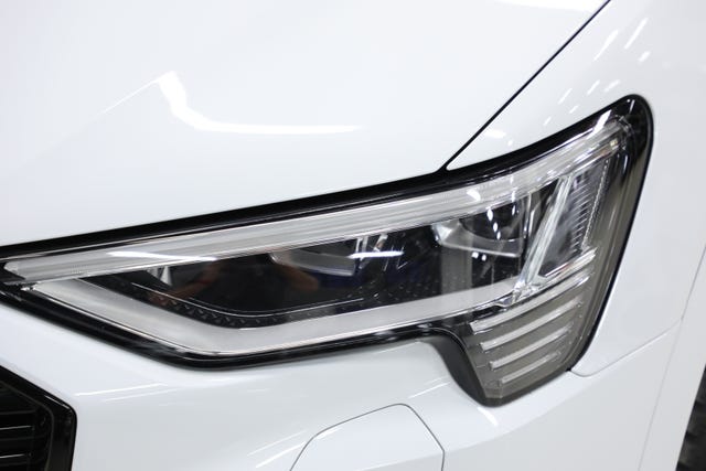 2021 AUDI E-TRON - 8
