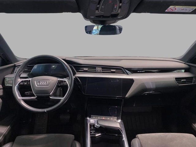 2020 AUDI E-TRON - 18