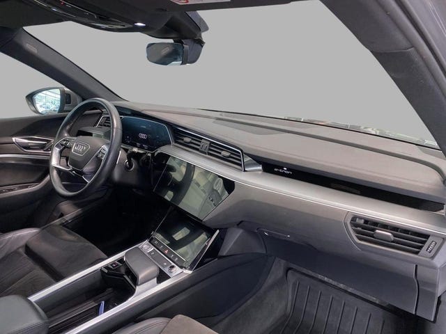2020 AUDI E-TRON - 17