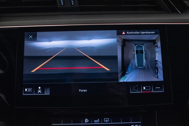 2020 AUDI E-TRON - 15