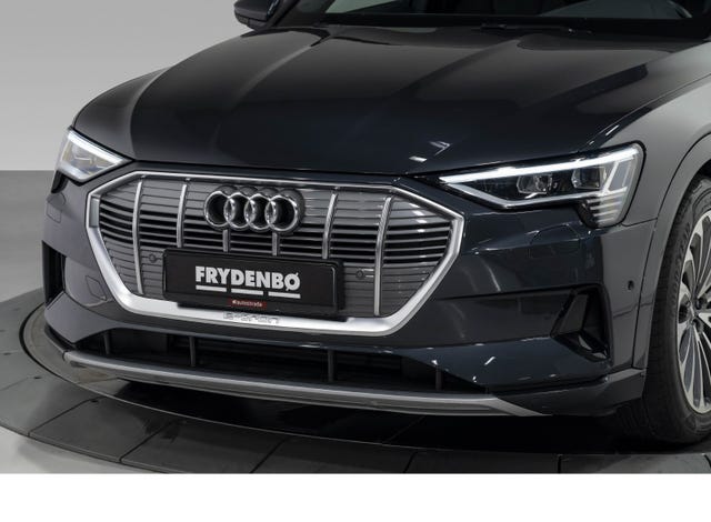WAUZZZGE8LB001843 2020 AUDI E-TRON-1