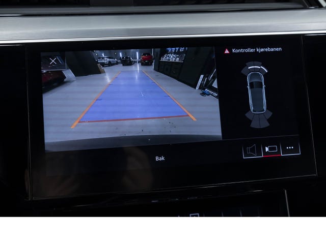 2020 AUDI E-TRON - 25