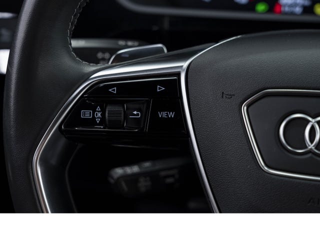 2020 AUDI E-TRON - 16