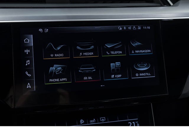 2020 AUDI E-TRON - 20
