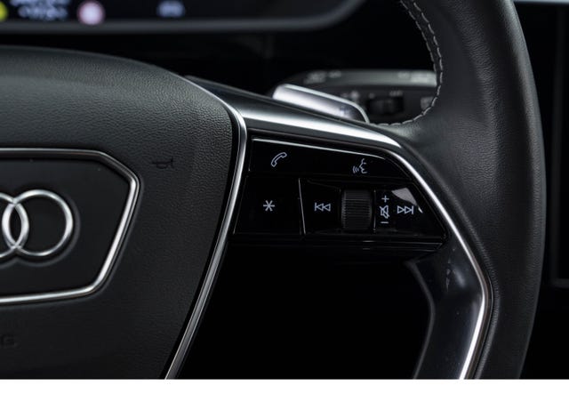 2020 AUDI E-TRON - 17