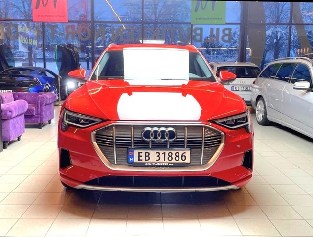 WAUZZZGE2LB021912 2020 AUDI E-TRON-2