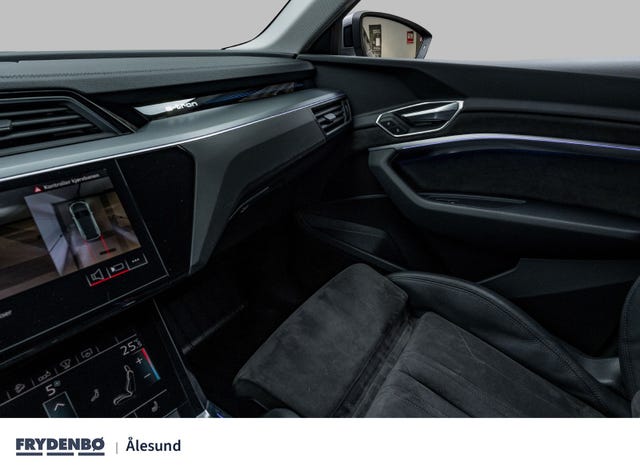 2020 AUDI E-TRON - 12